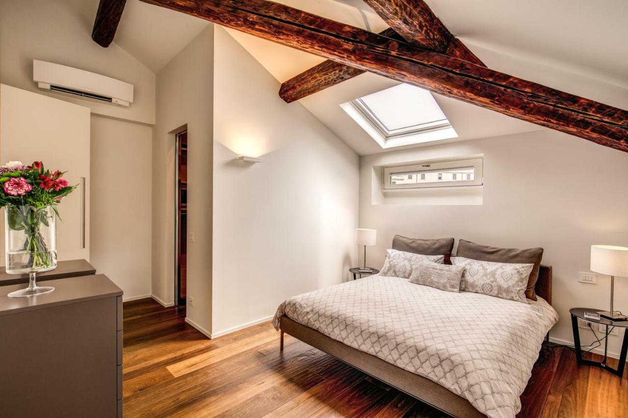 Luxurious Apartment In Милан Экстерьер фото